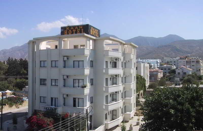 קיירניה Kaan Hotel & Apartment מראה חיצוני תמונה